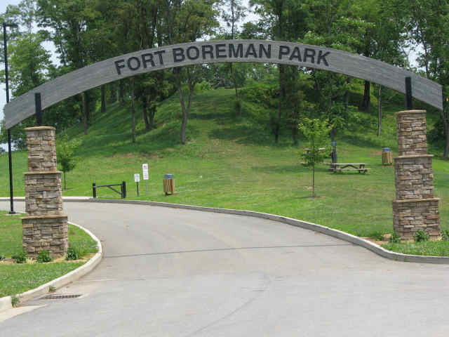 Fort_boreman_park_standard