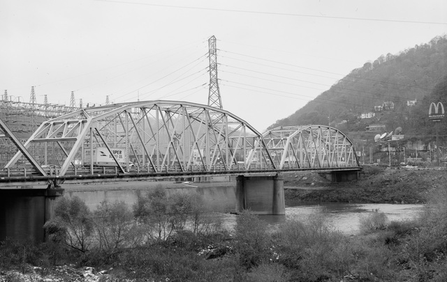 192656pu_waterstreetbridgep_standard