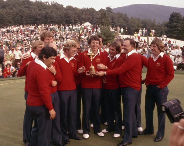Ryder_cup_victorious_americans_96dpi_standard