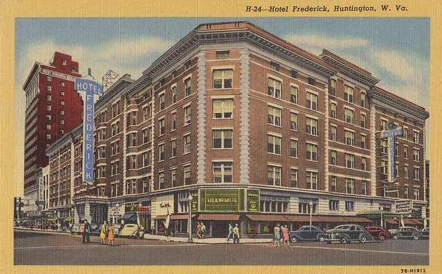 Frederick_hotel_postcard_standard