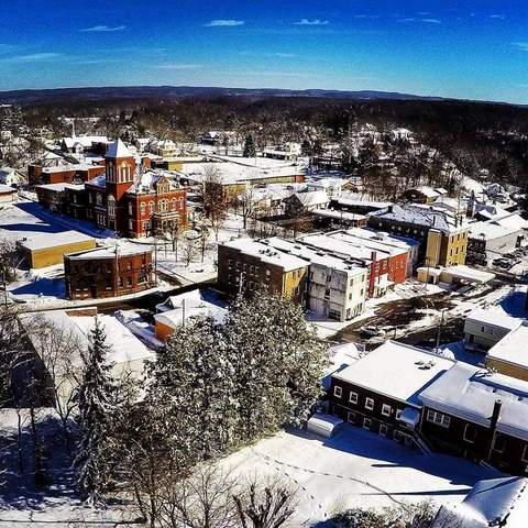Fayetteville_snow_cvb_standard