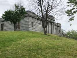 Mausoleum_side_2018_medium