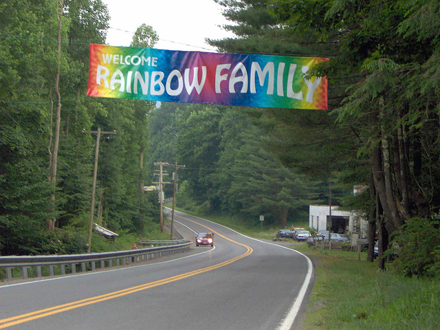 Rainbow_gathering_welcome_road_sign2005_standard